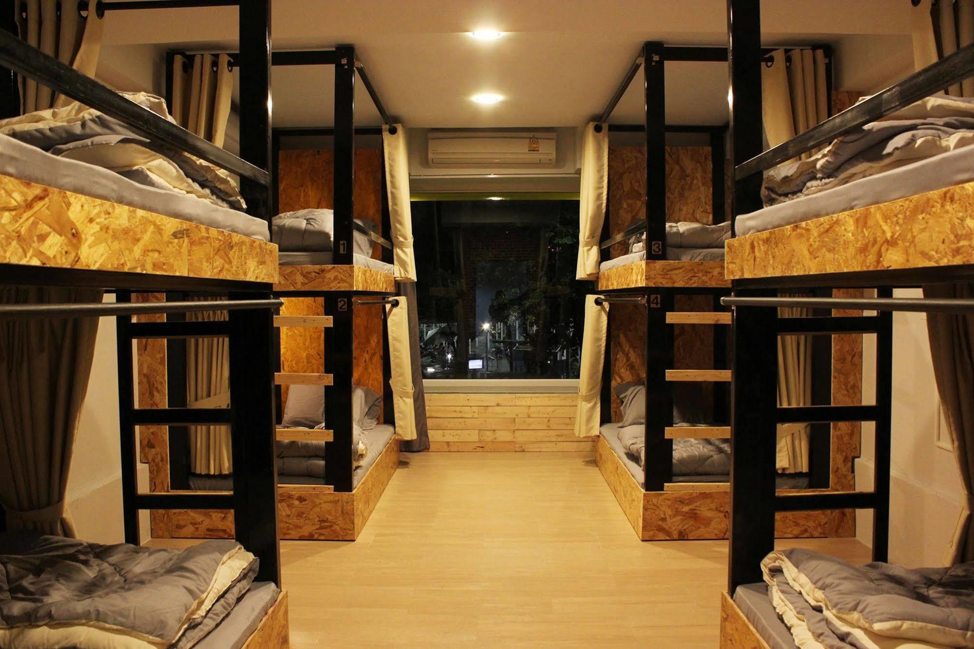 Fellow Hostel Chiang Mai Extérieur photo